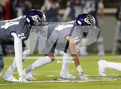 Thumbnail 2 in Lone Star vs. College Station (UIL 5A Area Playoff) photogallery.