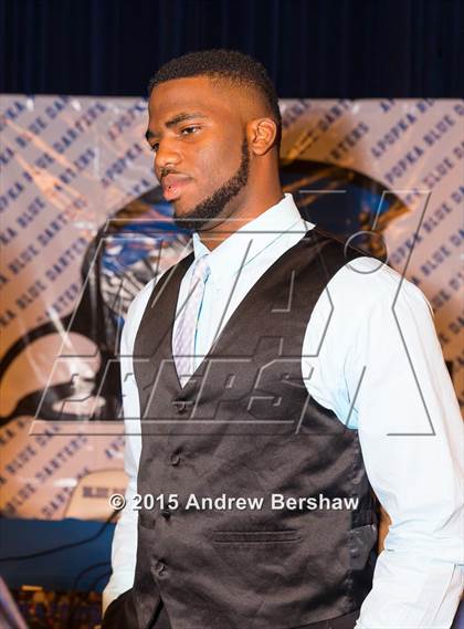 Thumbnail 1 in Apopka's Martez Ivey Signing Day Ceremony photogallery.