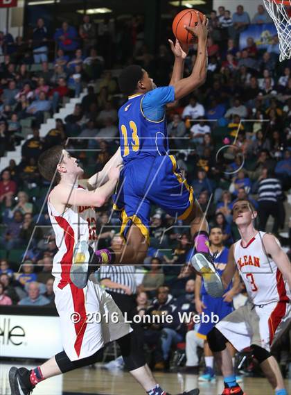 Thumbnail 1 in Hudson vs. Olean (NYSPHSAA Class B Semifinal) photogallery.