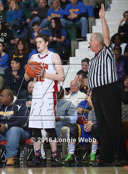 Thumbnail 2 in Hudson vs. Olean (NYSPHSAA Class B Semifinal) photogallery.