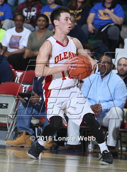 Thumbnail 2 in Hudson vs. Olean (NYSPHSAA Class B Semifinal) photogallery.