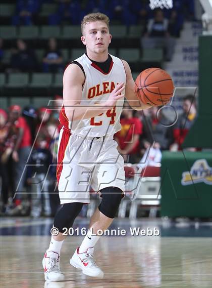 Thumbnail 3 in Hudson vs. Olean (NYSPHSAA Class B Semifinal) photogallery.
