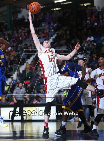 Thumbnail 3 in Hudson vs. Olean (NYSPHSAA Class B Semifinal) photogallery.