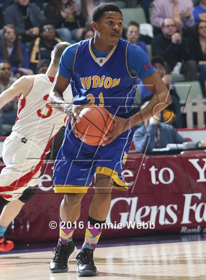 Thumbnail 2 in Hudson vs. Olean (NYSPHSAA Class B Semifinal) photogallery.