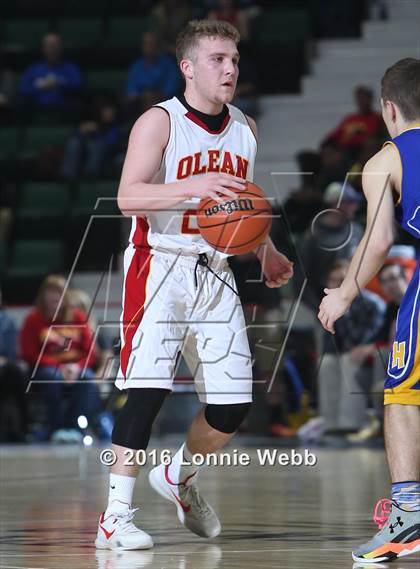 Thumbnail 3 in Hudson vs. Olean (NYSPHSAA Class B Semifinal) photogallery.