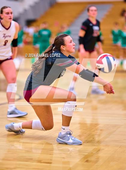 Thumbnail 3 in A&M Consolidated @ Pasadena (UIL Volleyball 5A D1 Region 3 Bi-District) photogallery.