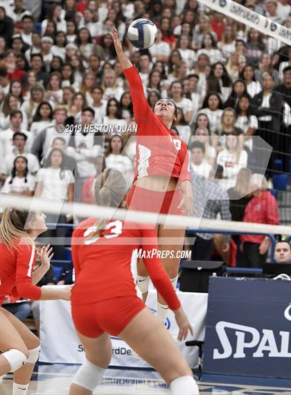 Thumbnail 3 in Mater Dei vs. Redondo Union (CIF-SS D1 Final) photogallery.