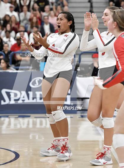 Thumbnail 3 in Mater Dei vs. Redondo Union (CIF-SS D1 Final) photogallery.