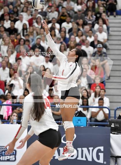 Thumbnail 3 in Mater Dei vs. Redondo Union (CIF-SS D1 Final) photogallery.
