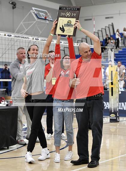 Thumbnail 1 in Mater Dei vs. Redondo Union (CIF-SS D1 Final) photogallery.