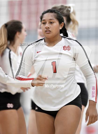 Thumbnail 2 in Mater Dei vs. Redondo Union (CIF-SS D1 Final) photogallery.