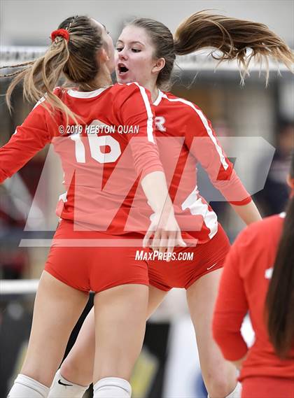Thumbnail 1 in Mater Dei vs. Redondo Union (CIF-SS D1 Final) photogallery.