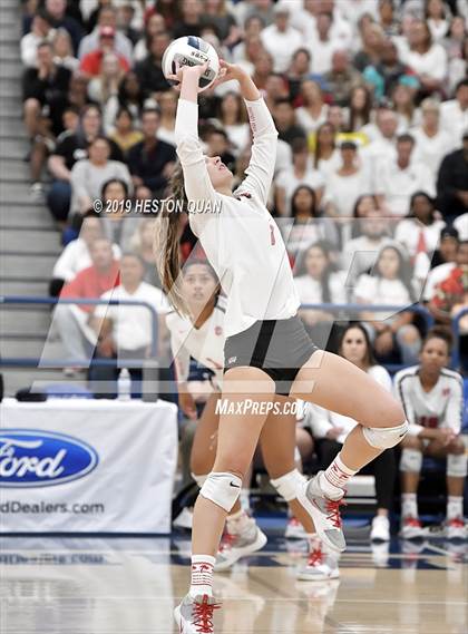 Thumbnail 2 in Mater Dei vs. Redondo Union (CIF-SS D1 Final) photogallery.
