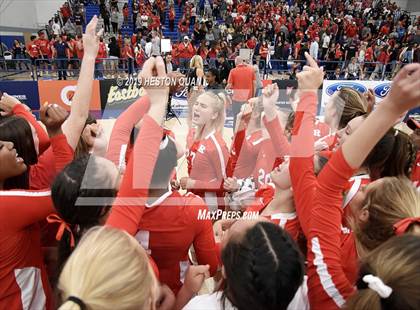 Thumbnail 2 in Mater Dei vs. Redondo Union (CIF-SS D1 Final) photogallery.