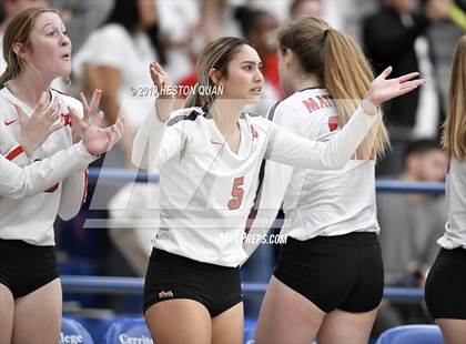 Thumbnail 2 in Mater Dei vs. Redondo Union (CIF-SS D1 Final) photogallery.