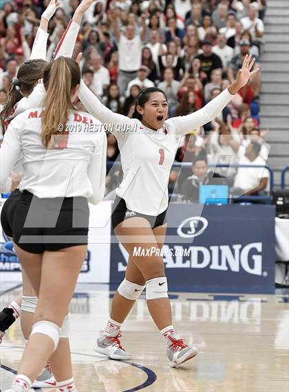 Thumbnail 2 in Mater Dei vs. Redondo Union (CIF-SS D1 Final) photogallery.
