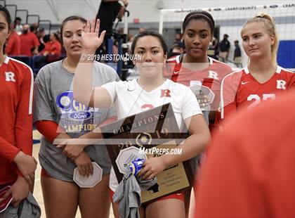 Thumbnail 3 in Mater Dei vs. Redondo Union (CIF-SS D1 Final) photogallery.