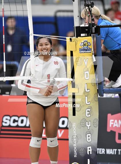 Thumbnail 3 in Mater Dei vs. Redondo Union (CIF-SS D1 Final) photogallery.