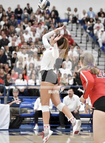 Thumbnail 3 in Mater Dei vs. Redondo Union (CIF-SS D1 Final) photogallery.