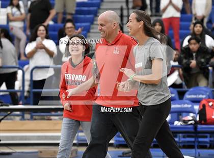Thumbnail 2 in Mater Dei vs. Redondo Union (CIF-SS D1 Final) photogallery.