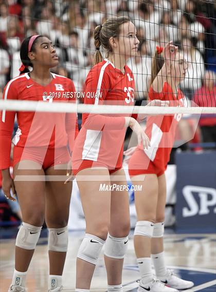 Thumbnail 2 in Mater Dei vs. Redondo Union (CIF-SS D1 Final) photogallery.