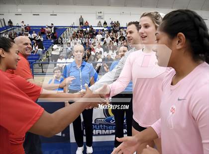 Thumbnail 3 in Mater Dei vs. Redondo Union (CIF-SS D1 Final) photogallery.