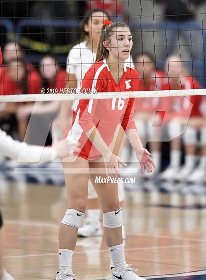 Thumbnail 3 in Mater Dei vs. Redondo Union (CIF-SS D1 Final) photogallery.