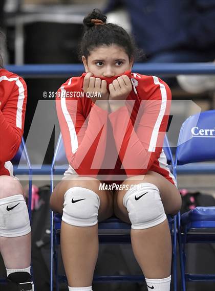 Thumbnail 2 in Mater Dei vs. Redondo Union (CIF-SS D1 Final) photogallery.