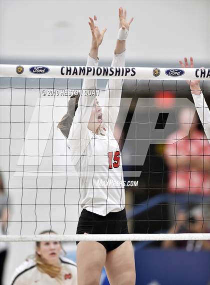 Thumbnail 1 in Mater Dei vs. Redondo Union (CIF-SS D1 Final) photogallery.