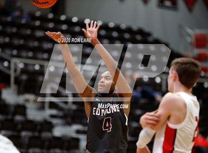 Thumbnail 3 in Edmond Memorial @ Mustang photogallery.