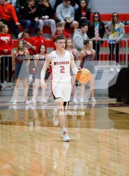 Thumbnail 2 in Edmond Memorial @ Mustang photogallery.