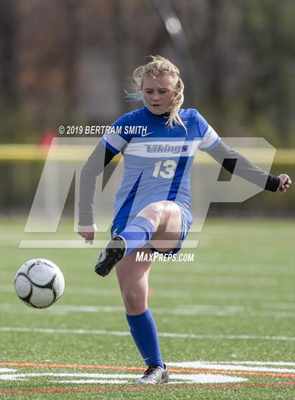 Thumbnail 3 in Spencerport vs. Grand Island (NYSPHSAA Class A Regional Playoff) photogallery.