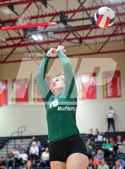Thumbnail 1 in Green Hill @ Ravenwood photogallery.