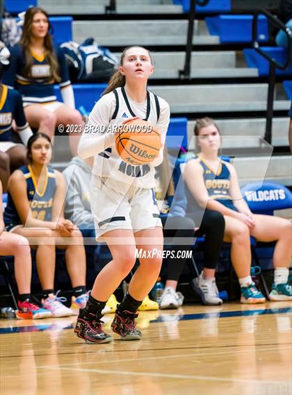 Thumbnail 1 in South Iredell @ Lake Norman photogallery.