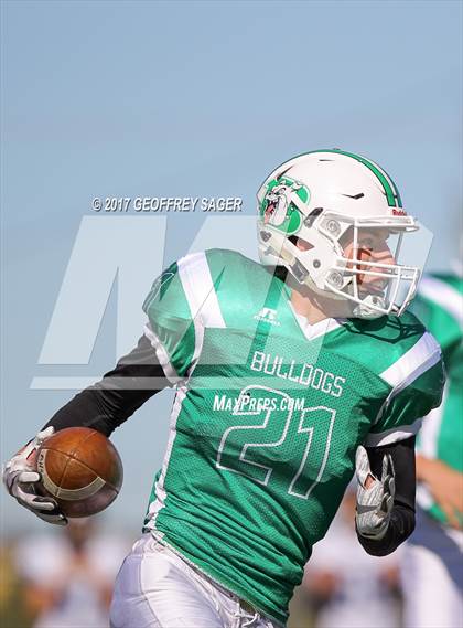 Thumbnail 3 in Lyons @ Byers photogallery.