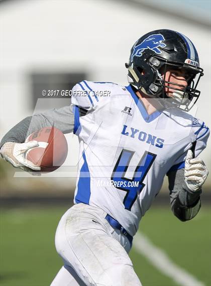 Thumbnail 1 in Lyons @ Byers photogallery.
