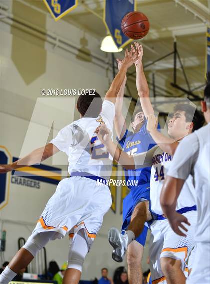 Thumbnail 1 in San Dimas @ Charter Oak photogallery.