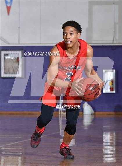 Thumbnail 1 in Pleasant Grove vs. Washington (St. Hope Elite Classic) photogallery.