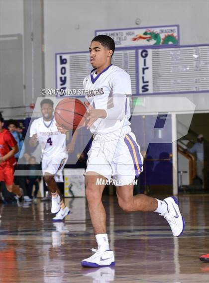 Thumbnail 1 in Pleasant Grove vs. Washington (St. Hope Elite Classic) photogallery.