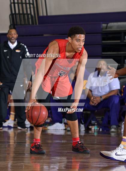 Thumbnail 3 in Pleasant Grove vs. Washington (St. Hope Elite Classic) photogallery.