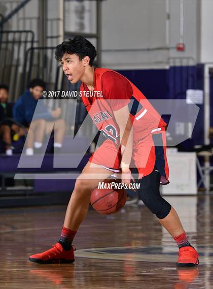 Thumbnail 3 in Pleasant Grove vs. Washington (St. Hope Elite Classic) photogallery.