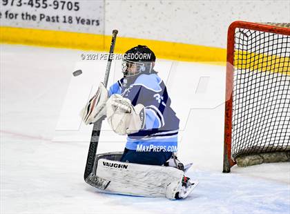 Thumbnail 1 in West Orange @ Parsippany Regional photogallery.