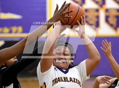 Thumbnail 2 in Durango vs Sierra Vista photogallery.