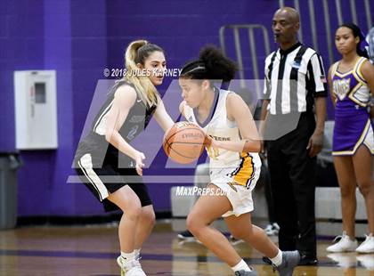 Thumbnail 2 in Durango vs Sierra Vista photogallery.