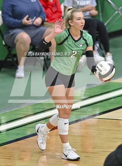 Thumbnail 1 in McCutcheon @ Yorktown  photogallery.