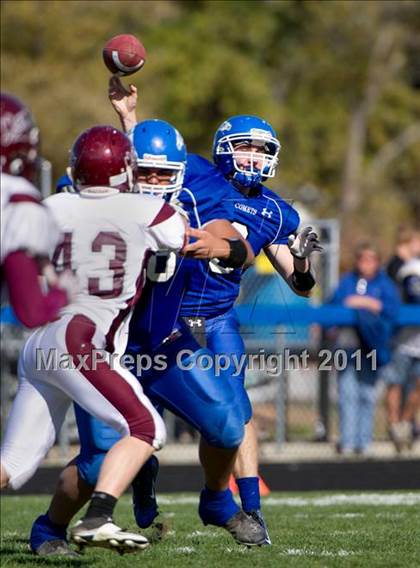 Thumbnail 2 in Greenville vs. Robinson photogallery.