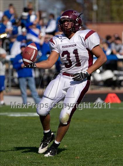 Thumbnail 3 in Greenville vs. Robinson photogallery.