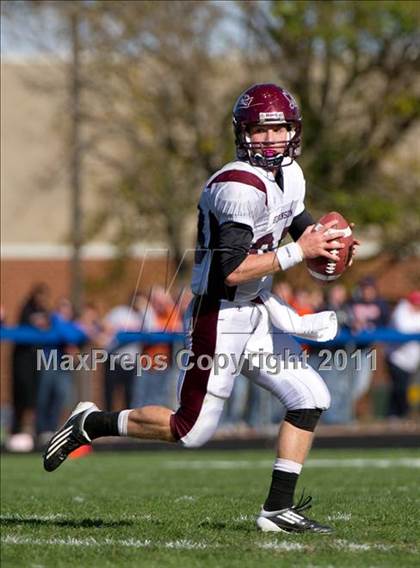 Thumbnail 1 in Greenville vs. Robinson photogallery.