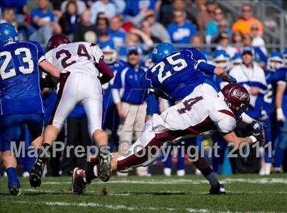 Thumbnail 2 in Greenville vs. Robinson photogallery.