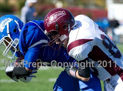 Thumbnail 3 in Greenville vs. Robinson photogallery.